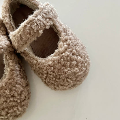[PRE-ORDER] Sherpa Cozy Shoes