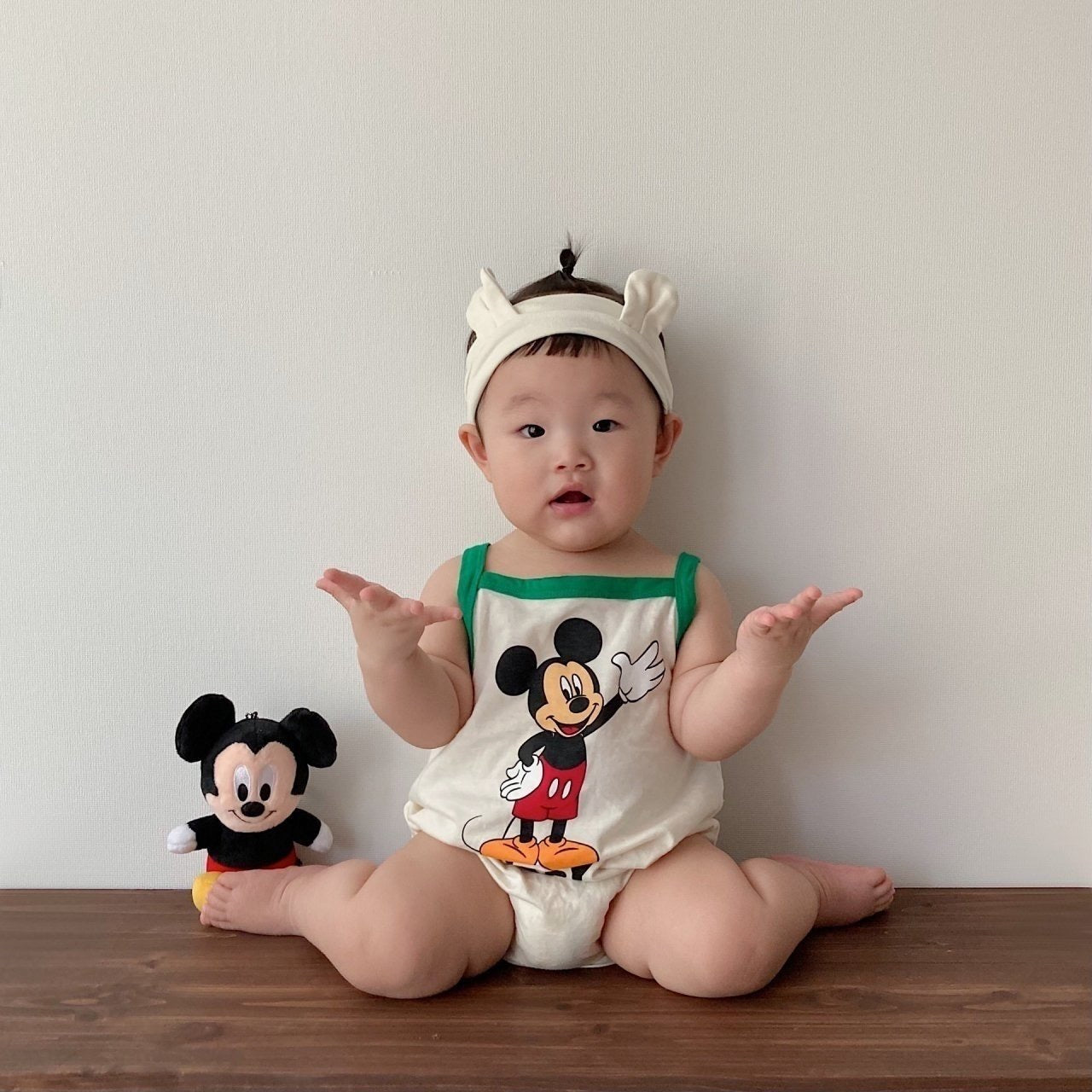 [PRE-ORDER] Hi Friends romper set