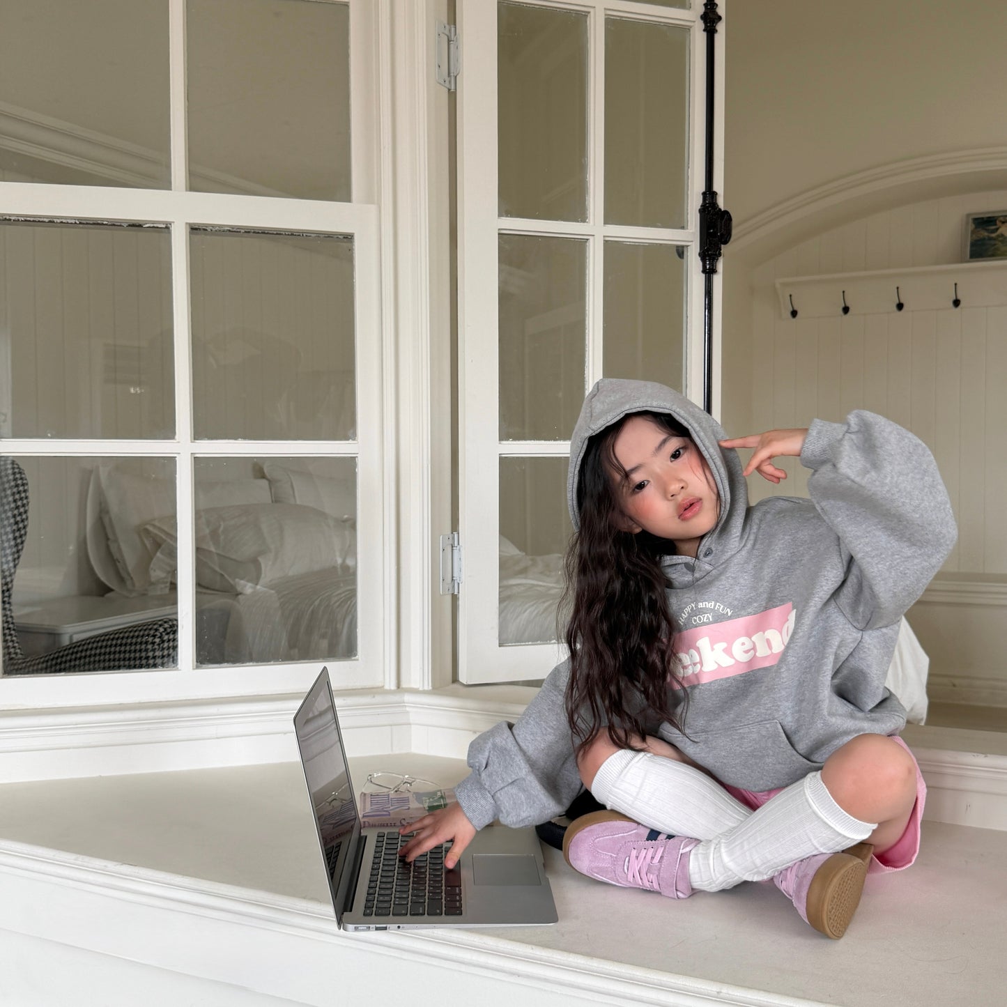 [PRE-ORDER] Weekend hoodie