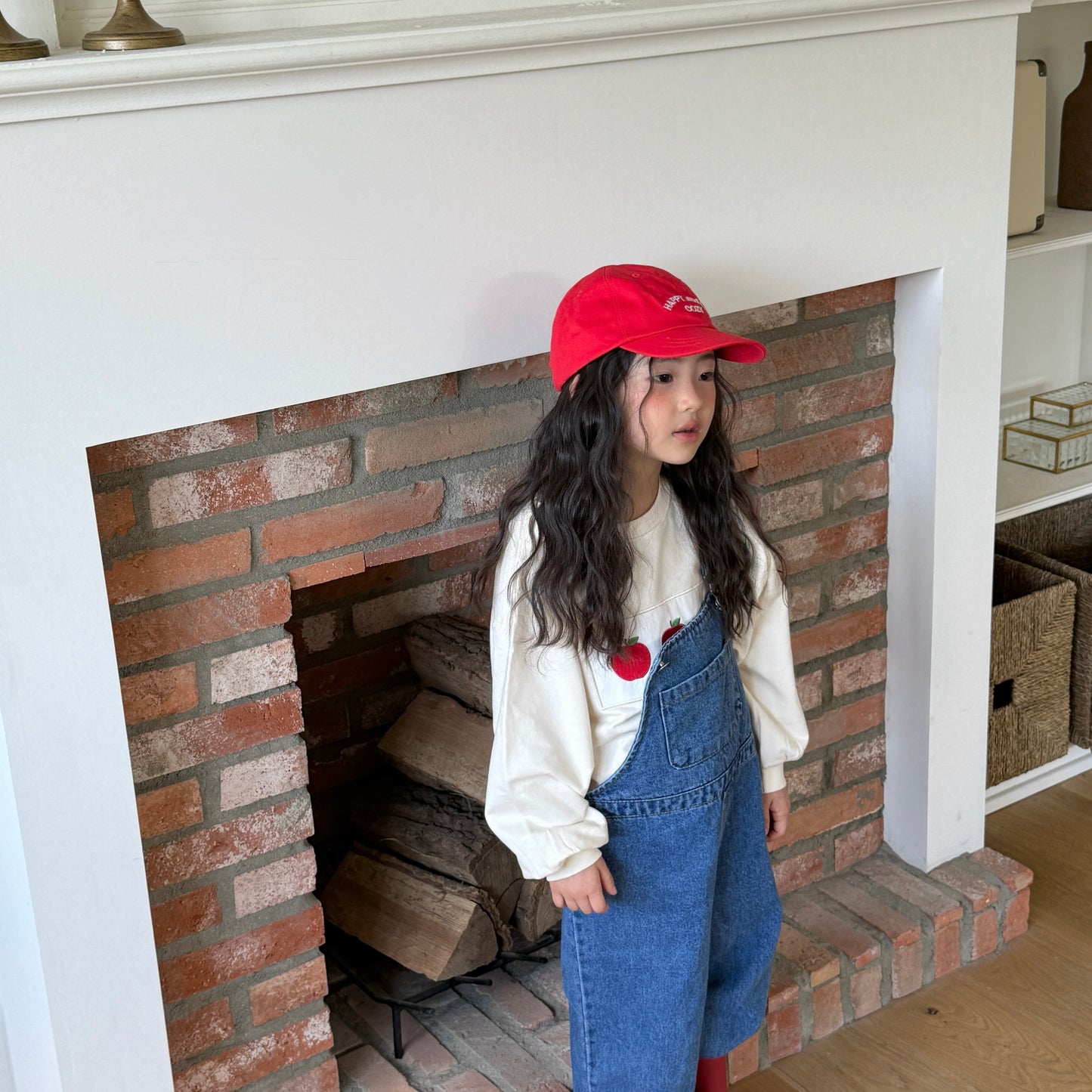 [PRE-ORDER] Apple sweatshirt