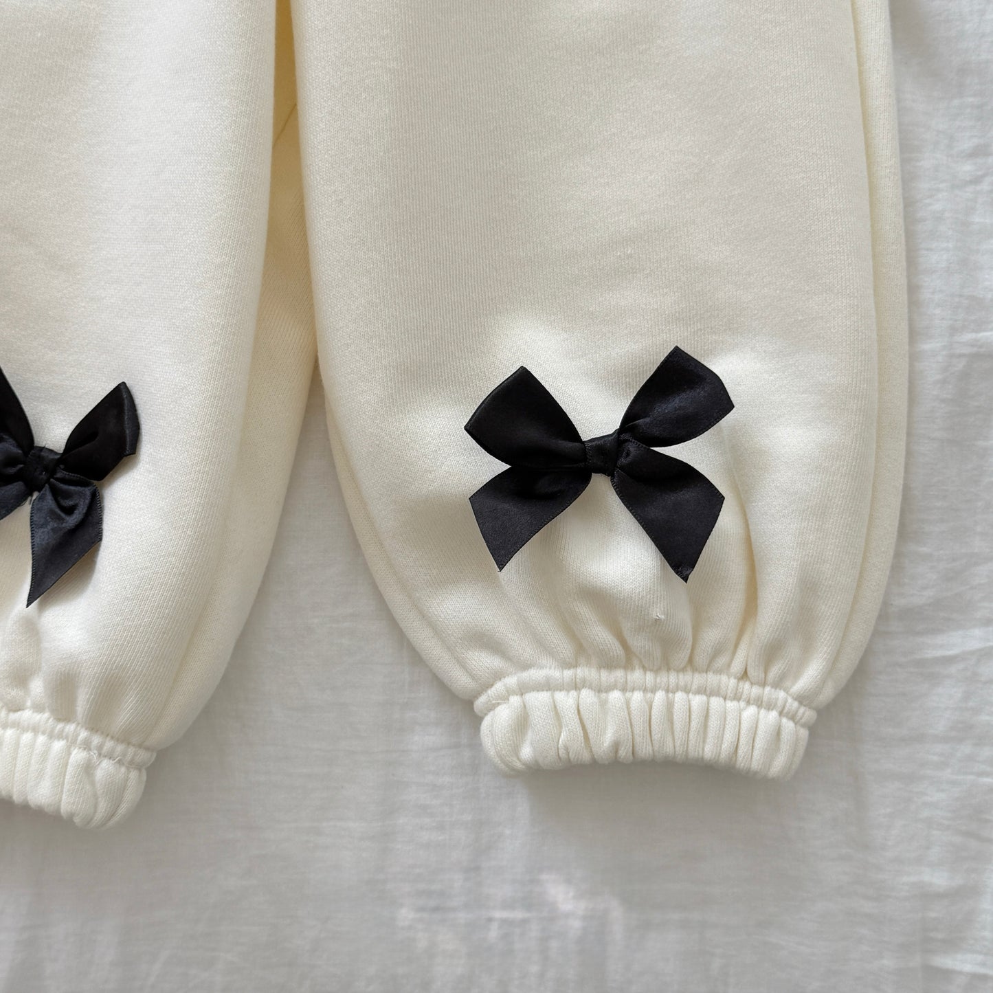 [PRE-ORDER] Lulu ribbon joggger pants