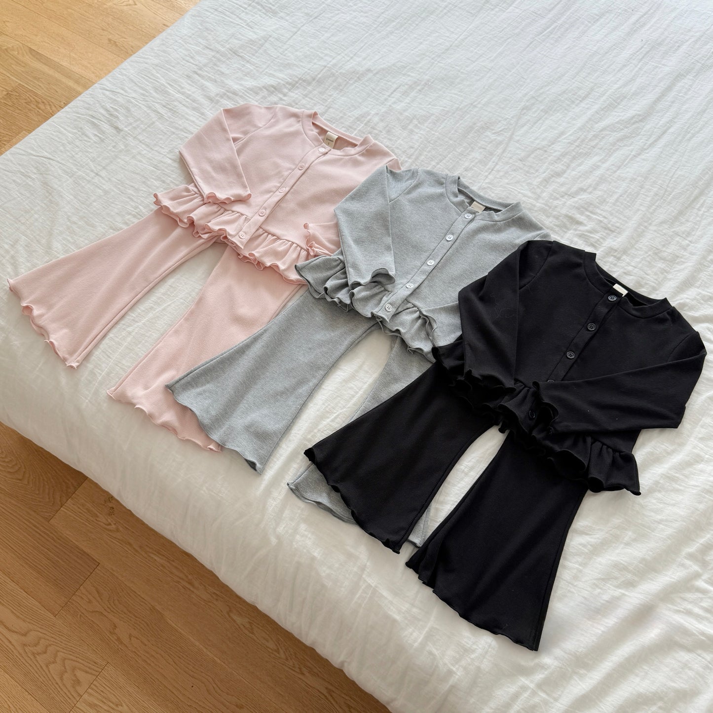 [PRE-ORDER] Lolo frill bootcut pants