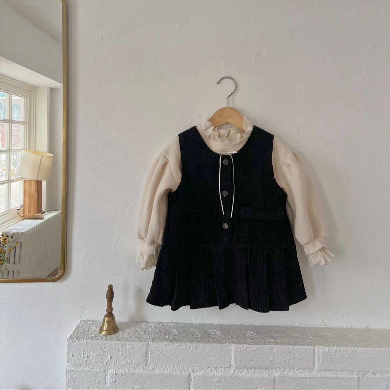 Aria corduroy dress [black S, red M]
