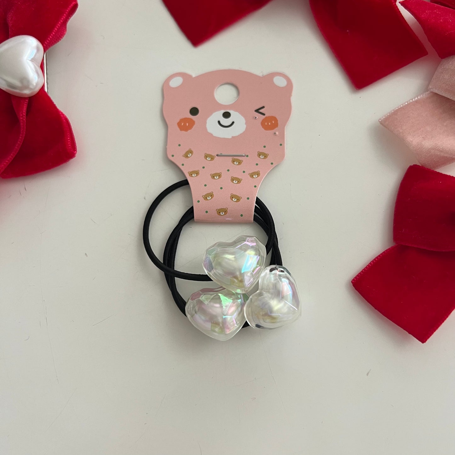 Pearl heart hair tie