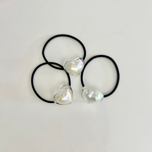 Pearl heart hair tie