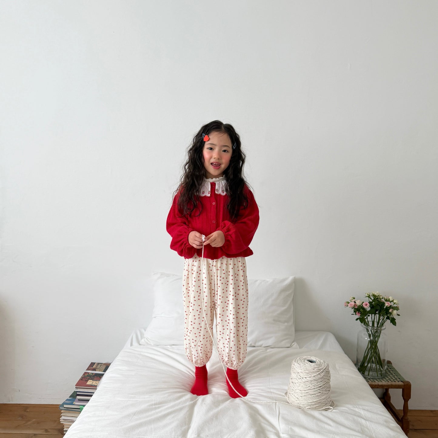 Berry eyelet cardigan [Red M]