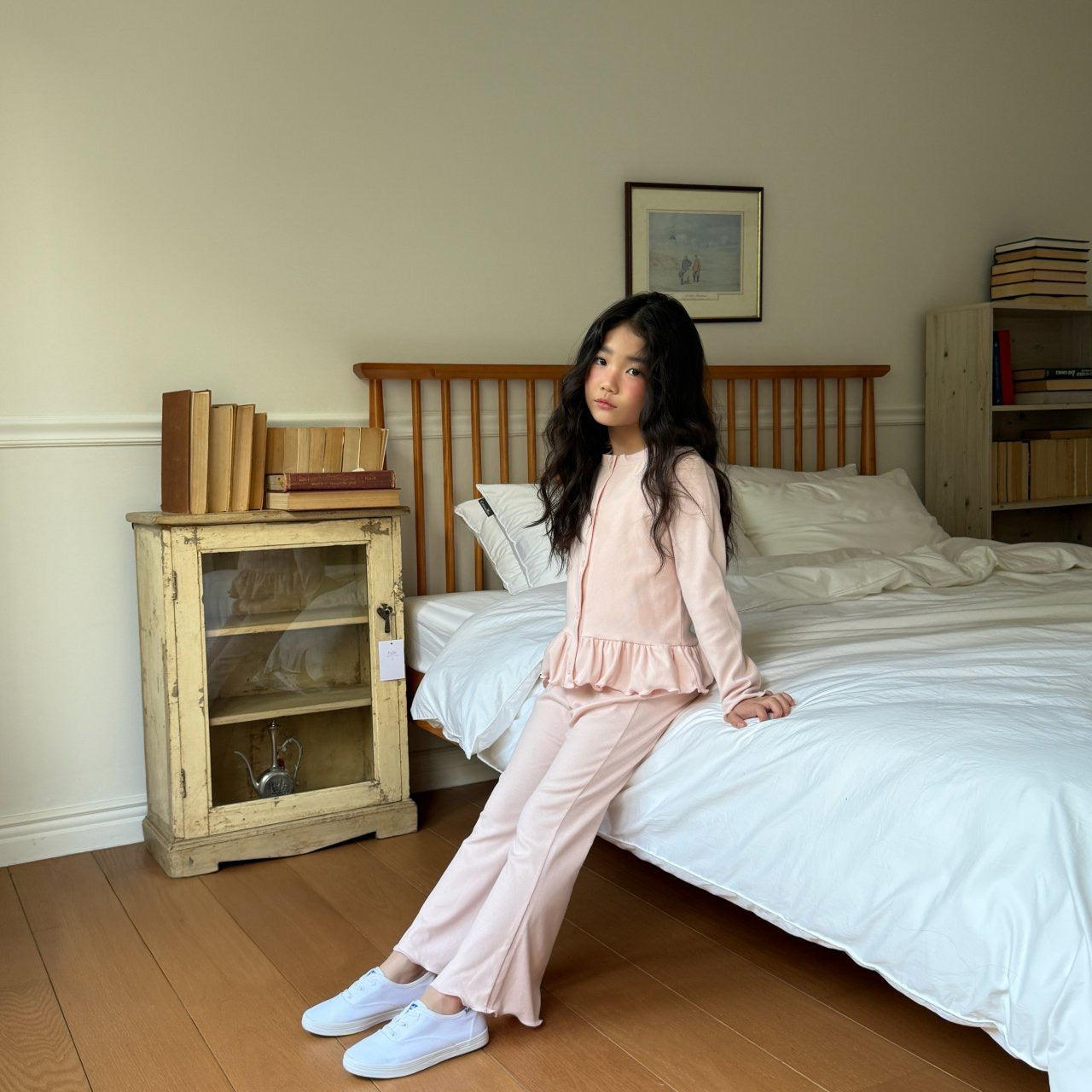 [PRE-ORDER] Lolo frill bootcut pants
