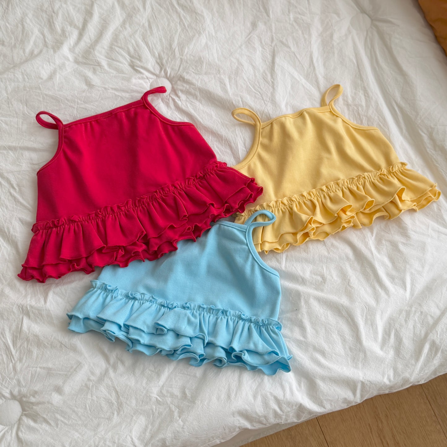 [PRE-ORDER] Joy Heart Punching Sleeveless Top