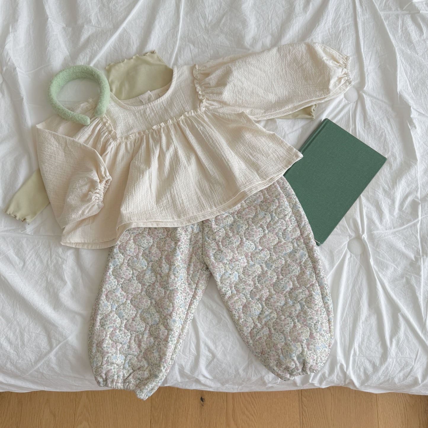 [PRE-ORDER] Fluffy Bonding Pants