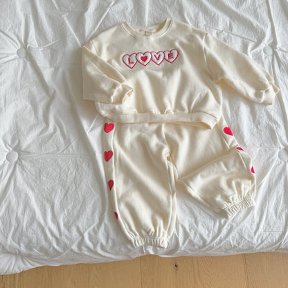 [PRE-ORDER] New Love Sweatshirt