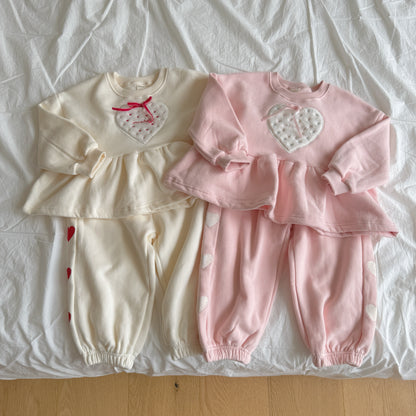 [PRE-ORDER] Snowbell Sweatshirt