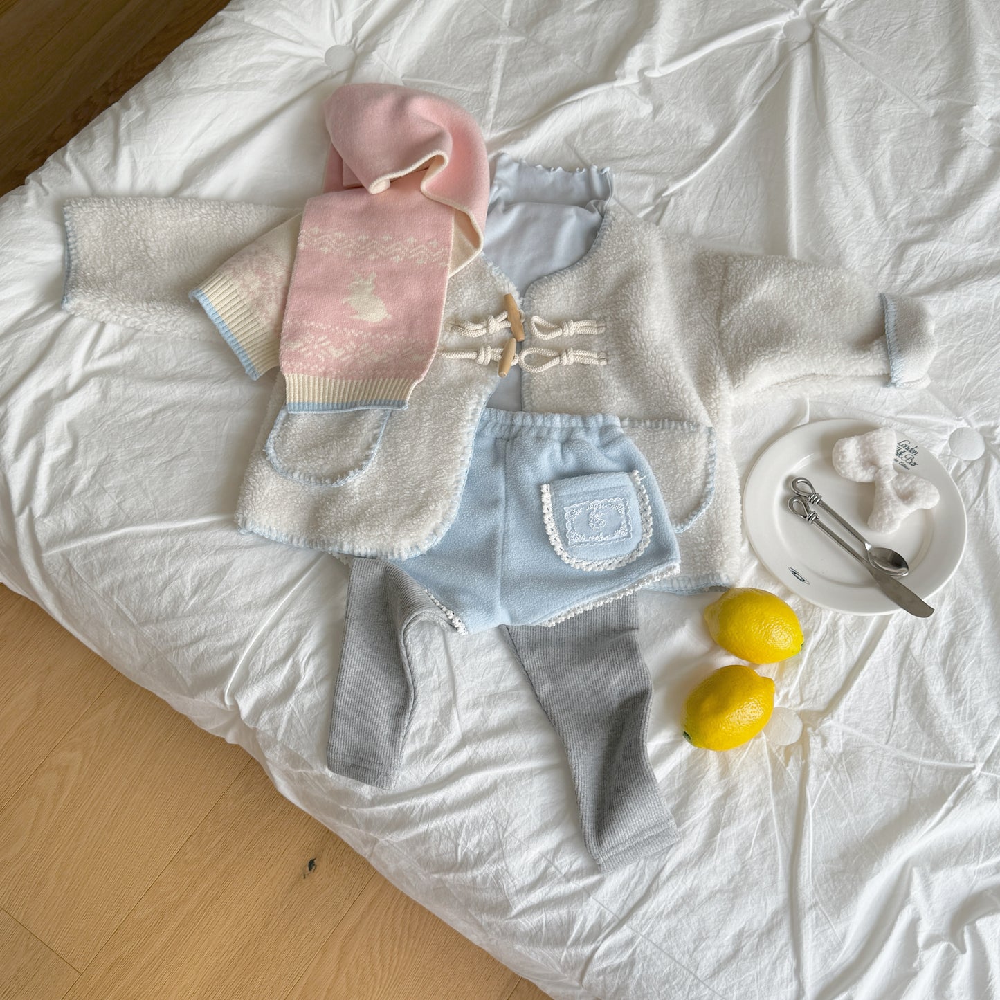 [PRE-ORDER] Cotton-Candy Fleece Shorts