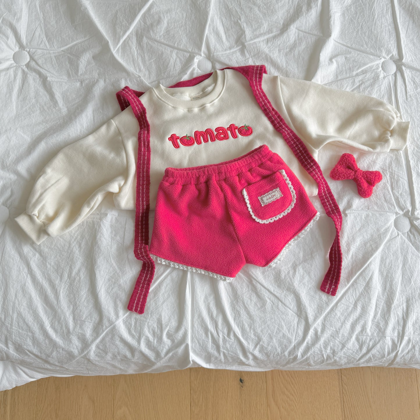 [PRE-ORDER] Yummy Sweatshirt