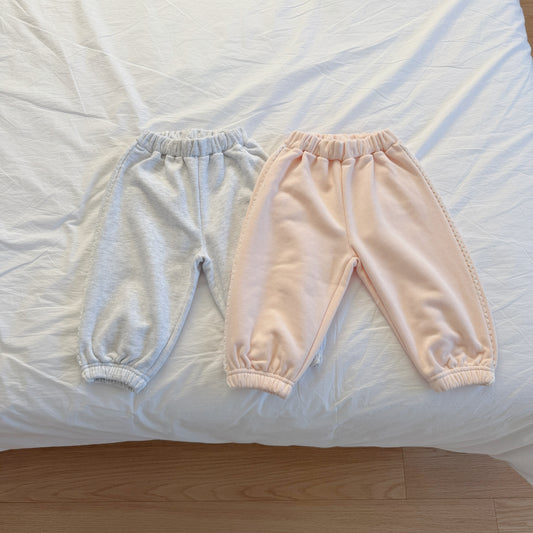 [PRE-ORDER] Milk Lace Jogger Pants