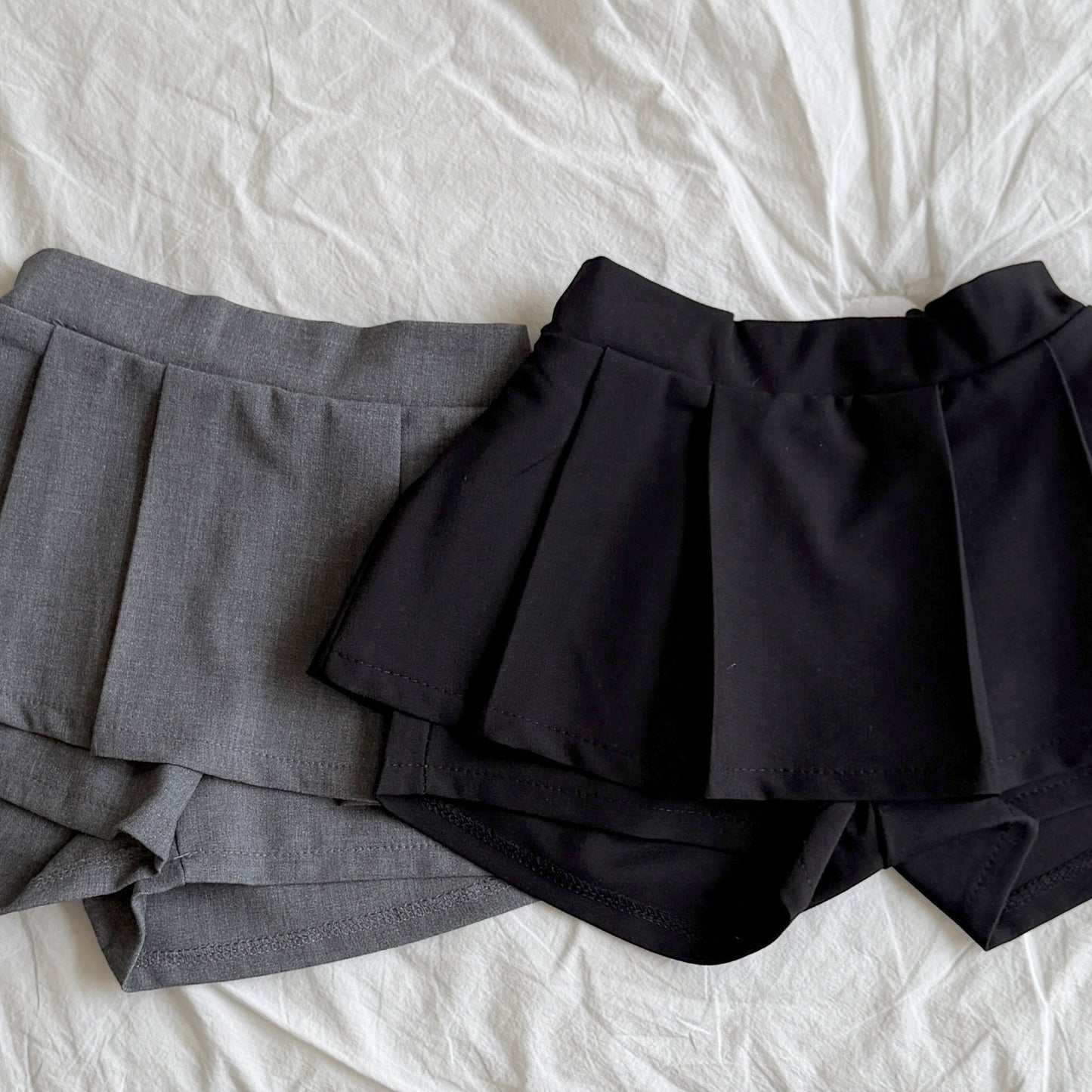 [PRE-ORDER] Rose Pleated Skirt