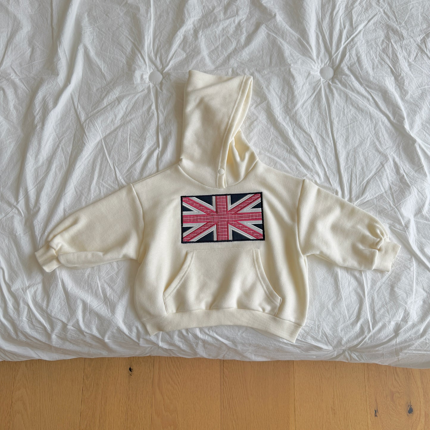 [PRE-ORDER] London Patch Hoodie