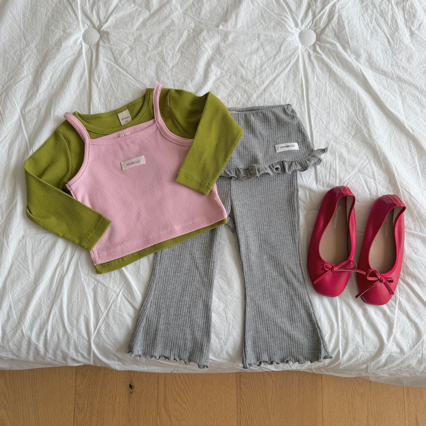 [PRE-ORDER] Bivv Ribbed Long Sleeve T-shirt