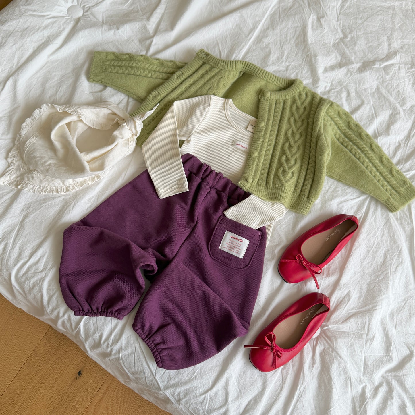 [PRE-ORDER] Bivv Ribbed Long Sleeve T-shirt