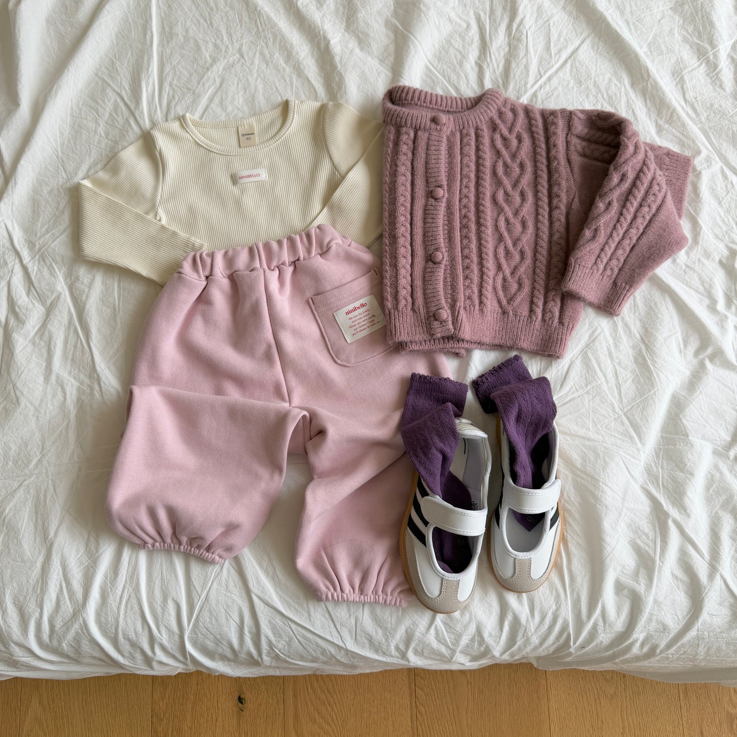 [PRE-ORDER] Bivv Ribbed Long Sleeve T-shirt