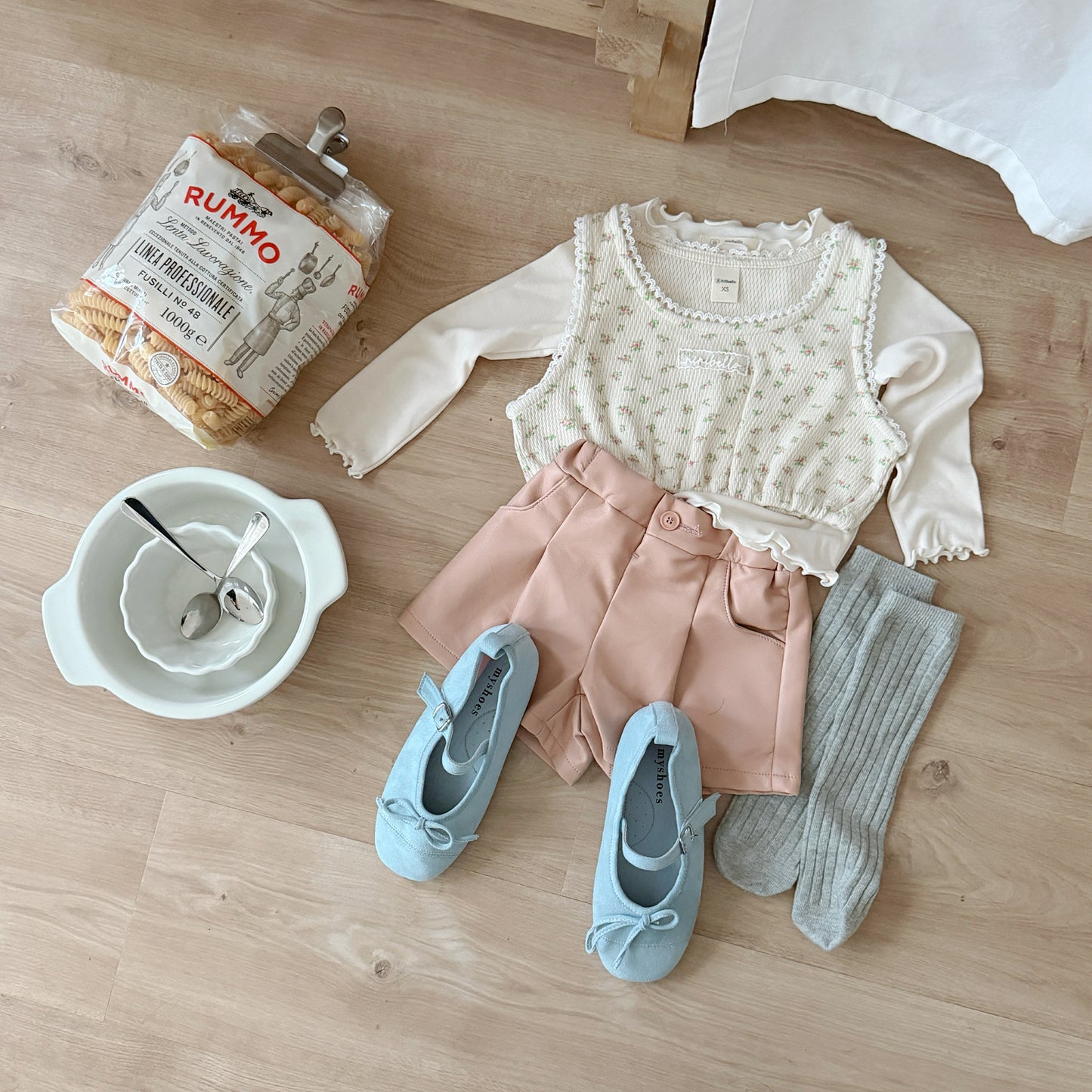 [PRE-ORDER] Soft Frayed Long Sleeve T-shirt