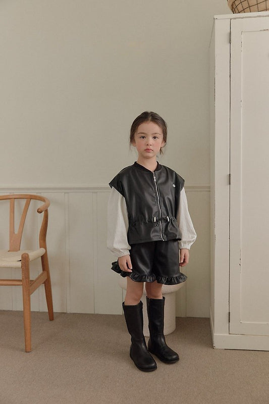 [PRE-ORDER] Leather Frill Shorts