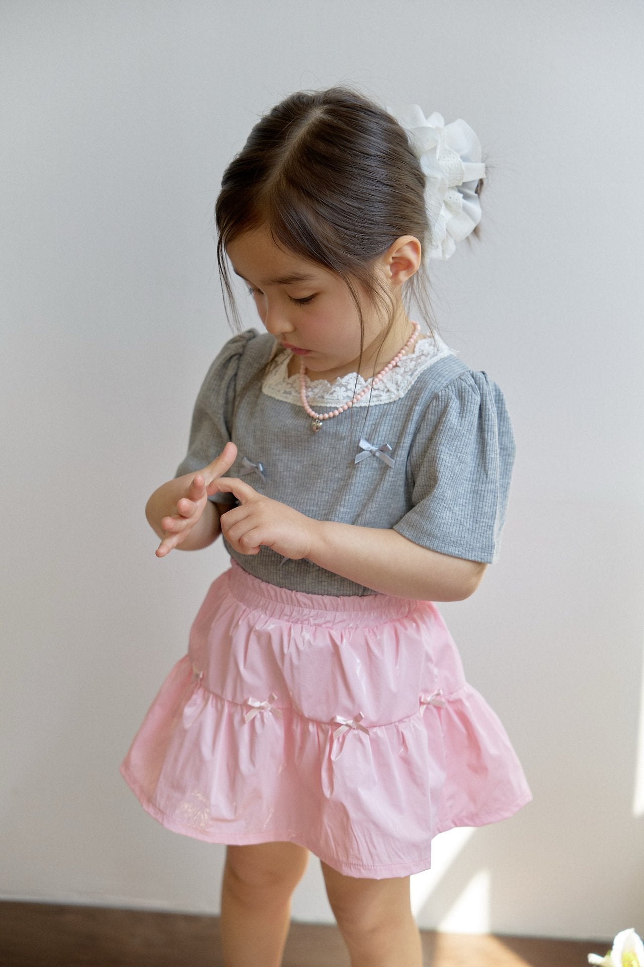 [PRE-ORDER] Lace & Ribbon square neck t-shirt