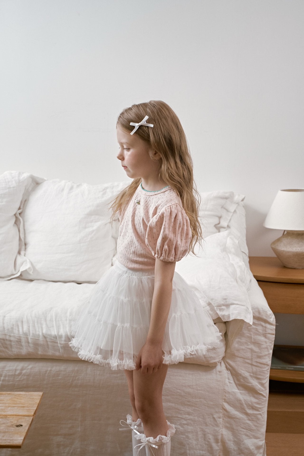 [PRE-ORDER] Bella Flower Tee