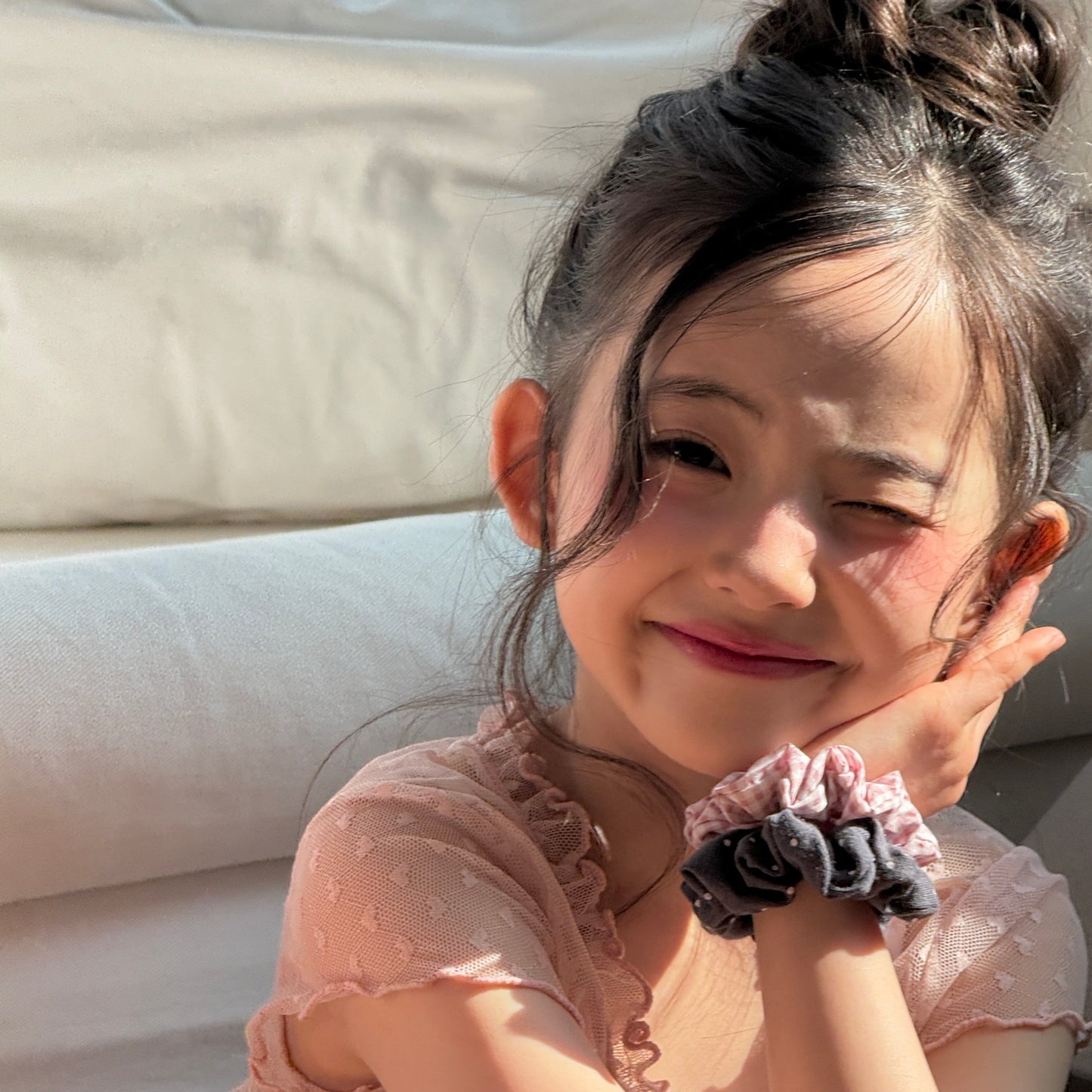 [PRE-ORDER] Dot scrunchie