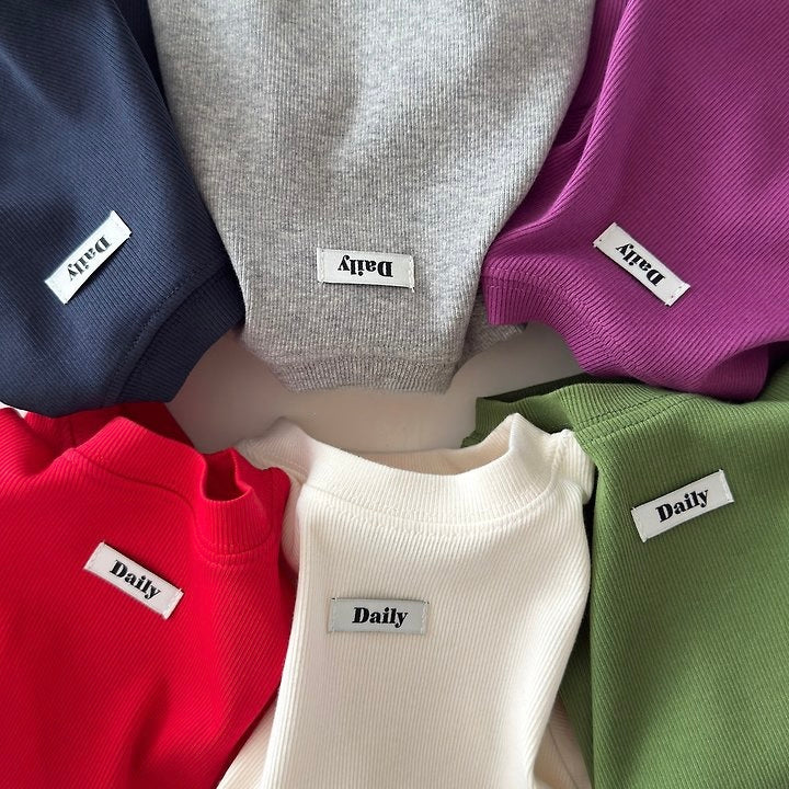 [PRE-ORDER] Everyday Slim-fit Long Sleeve Tee