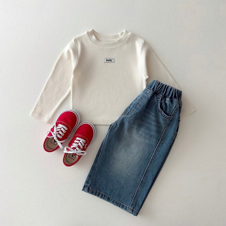 [PRE-ORDER] Everyday Slim-fit Long Sleeve Tee