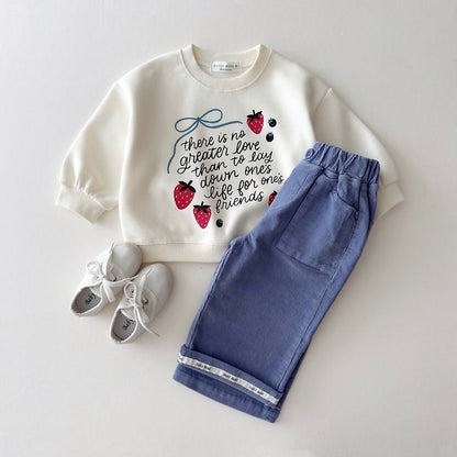 [PRE-ORDER] Strawberry Ribbon Sweatshirt