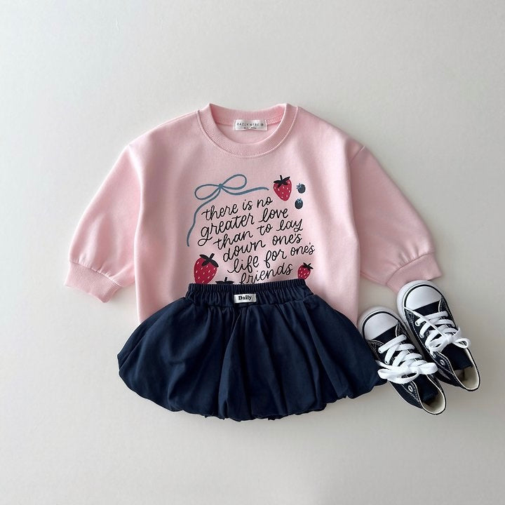 [PRE-ORDER] Strawberry Ribbon Sweatshirt