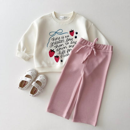 [PRE-ORDER] Strawberry Ribbon Sweatshirt