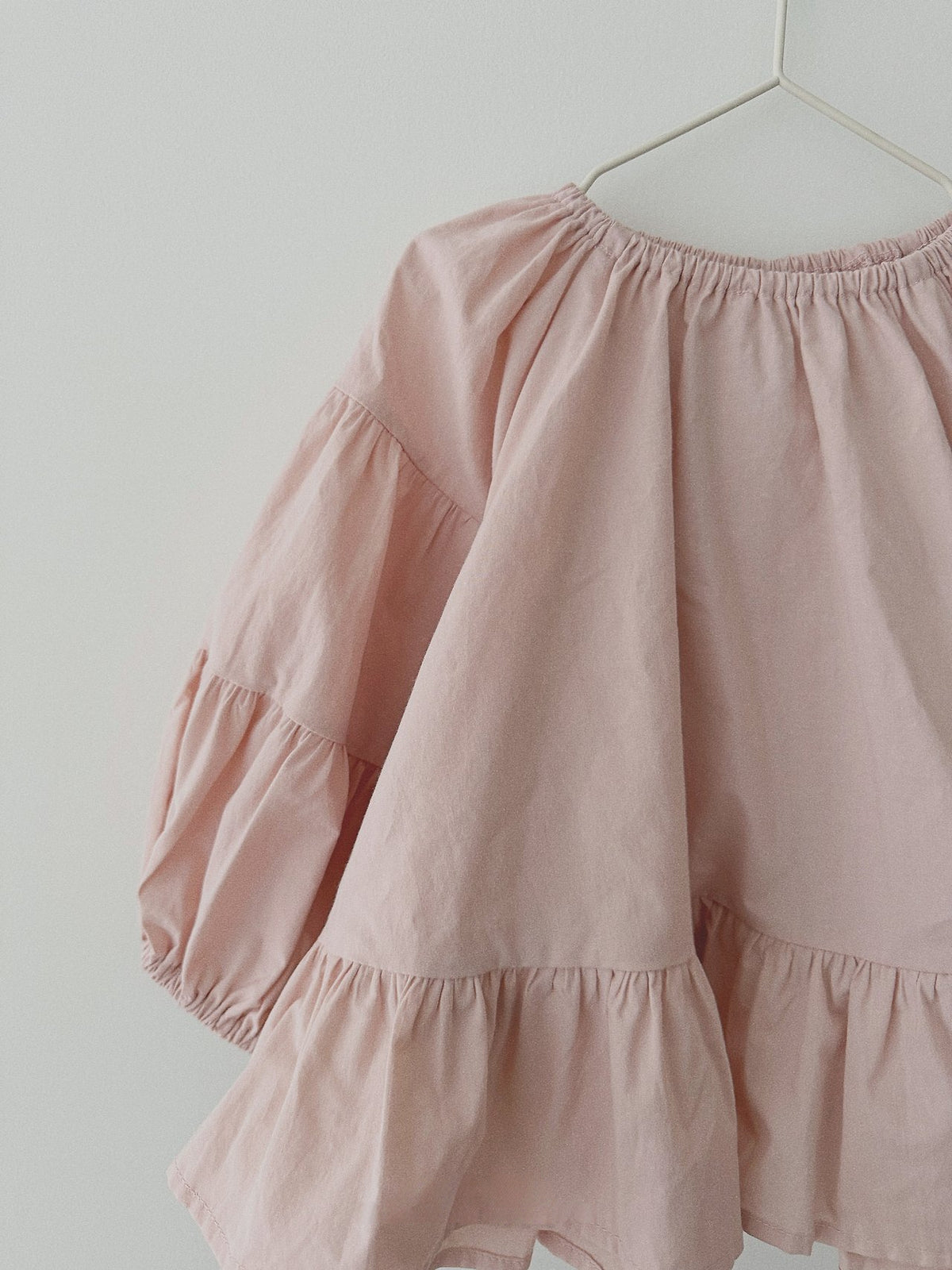 [PRE-ORDER] Puff Shirring Blouse