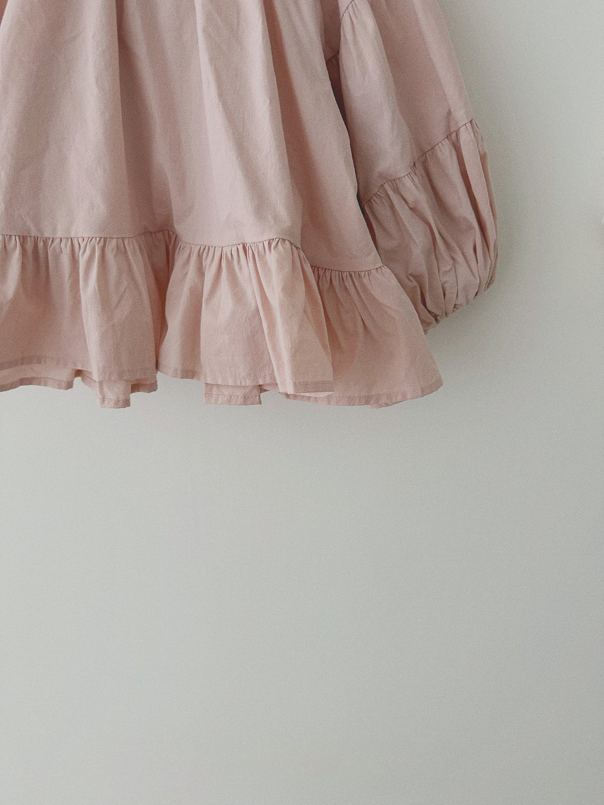 [PRE-ORDER] Puff Shirring Blouse