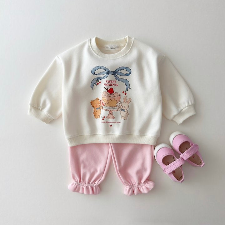 [PRE-ORDER] Cake Sweatshirt