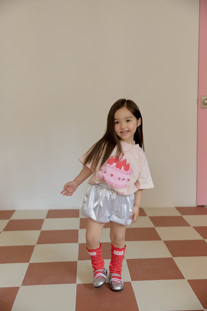[PRE-ORDER] Strawberry Cake Tee