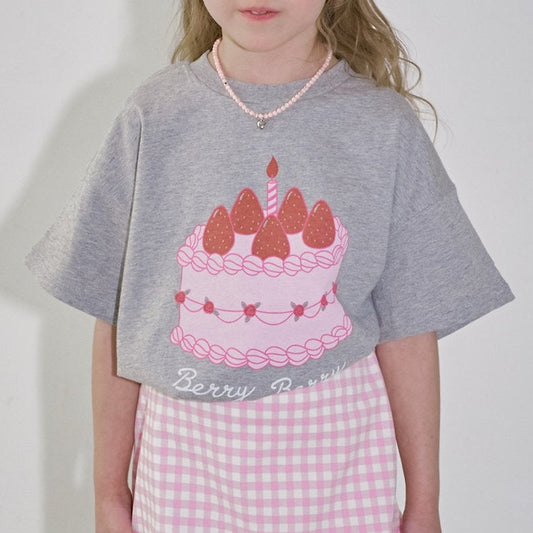 [PRE-ORDER] Strawberry Cake Tee