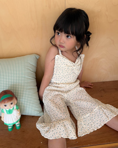 [PRE-ORDER] Fairy Ribbon Sleeveless Top