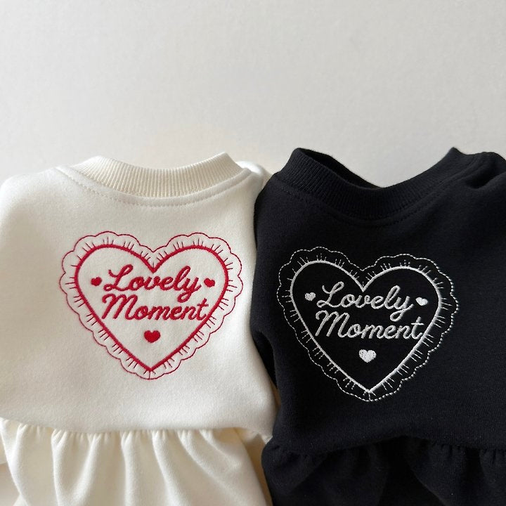 [PRE-ORDER] Lovely Moment Long Sleeve Tee