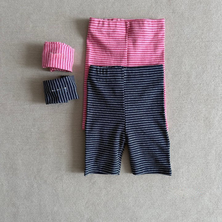 [PRE-ORDER] Strawberry Milk Leggings