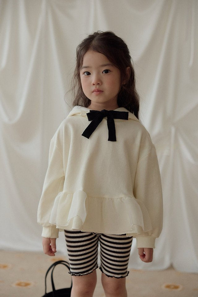 [PRE-ORDER] Chacha Frill Hoodie