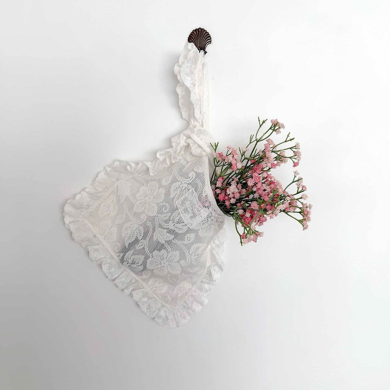 [PRE-ORDER] Sweet lace frill bag