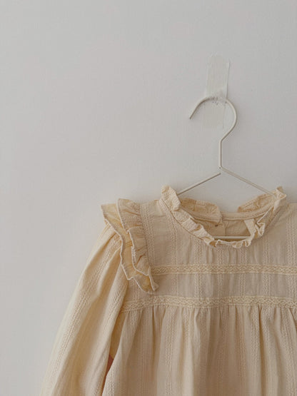 [PRE-ORDER] Lace Wing Blouse