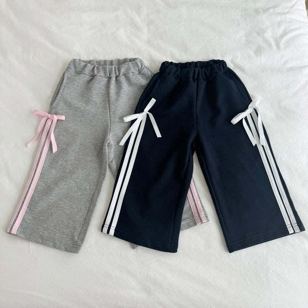 Rumi track pants (mom matching) [XS, MOM]