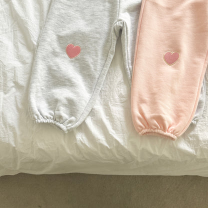 [PRE-ORDER] Heart embroidery jogger pants