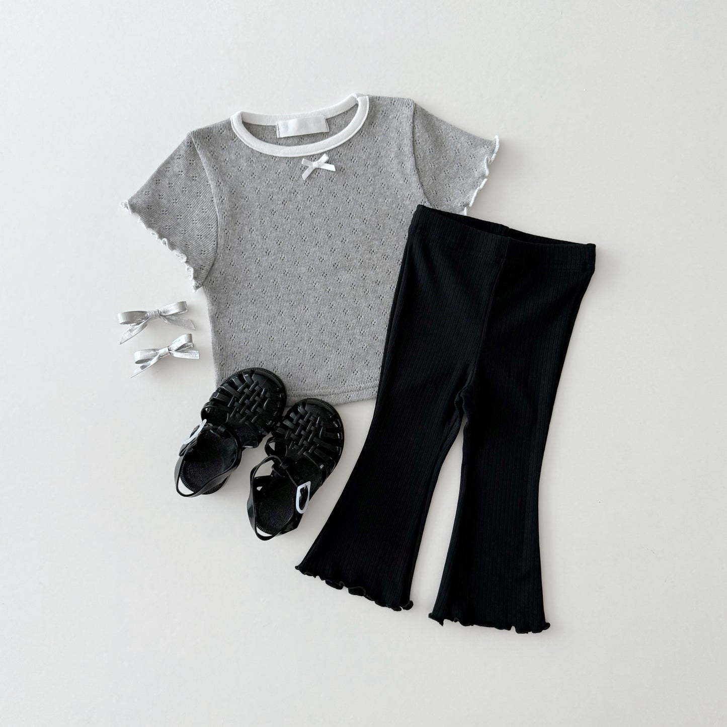 [PRE-ORDER] Eyelet t-shirt