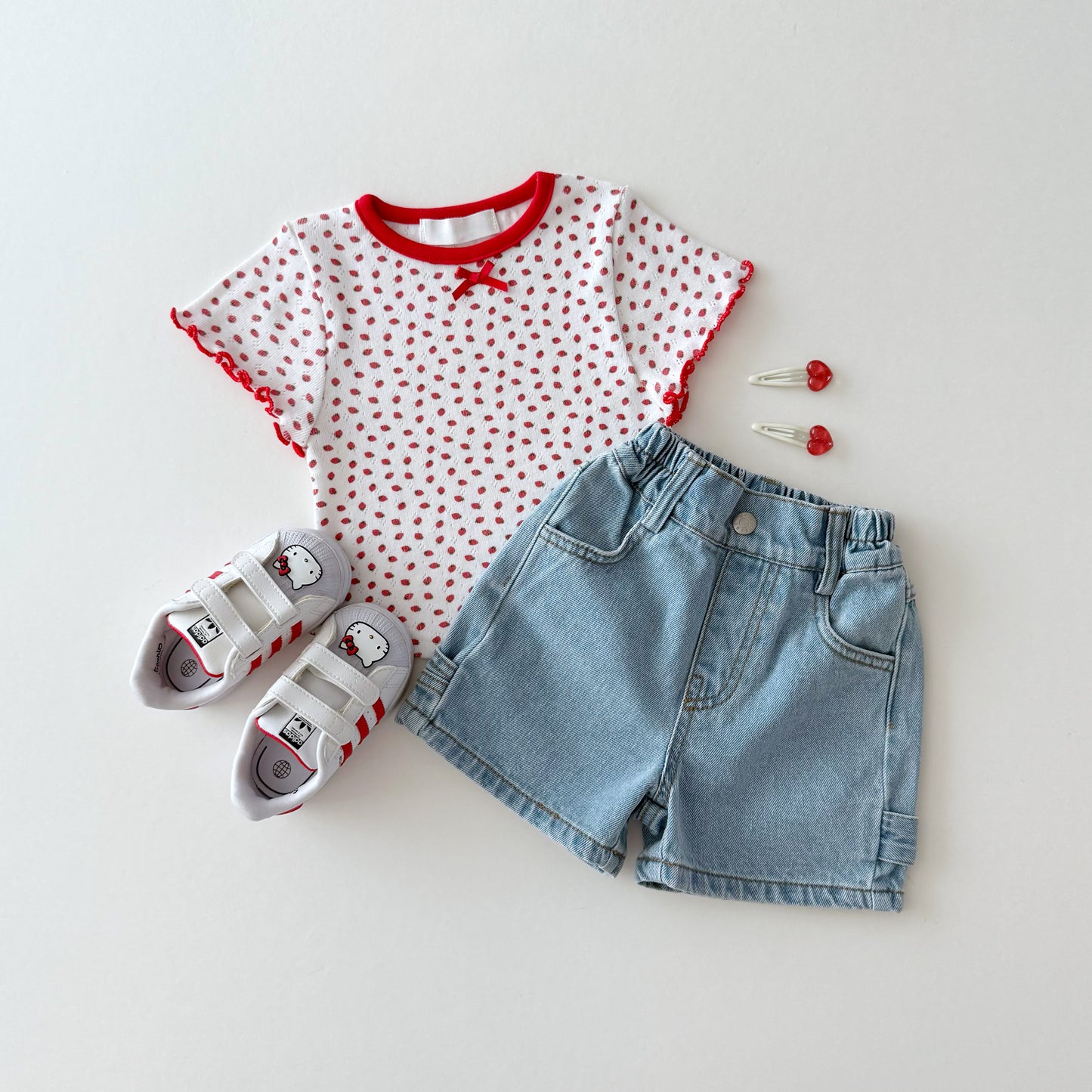 [PRE-ORDER] Eyelet t-shirt