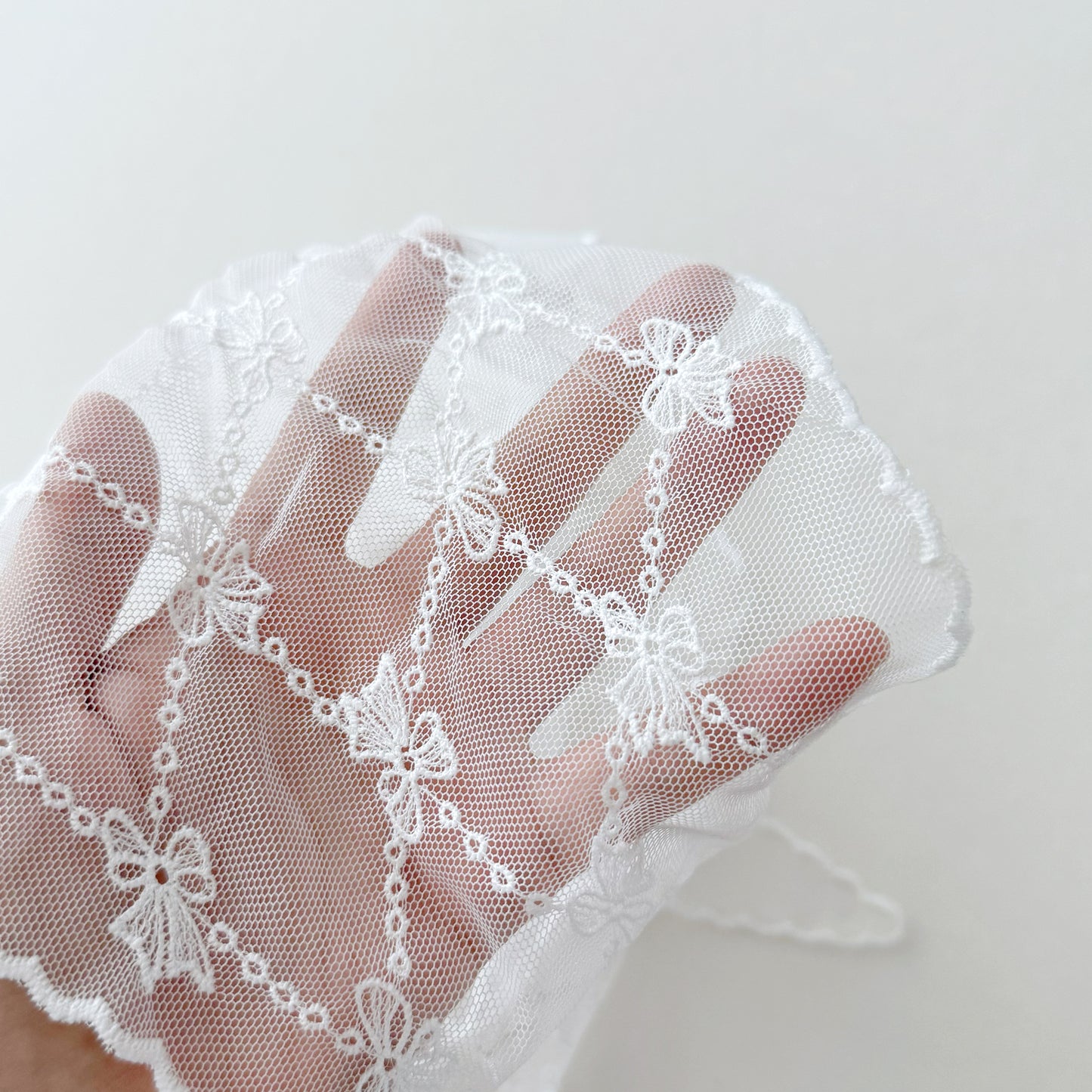 [PRE-ORDER] Lace headscarf