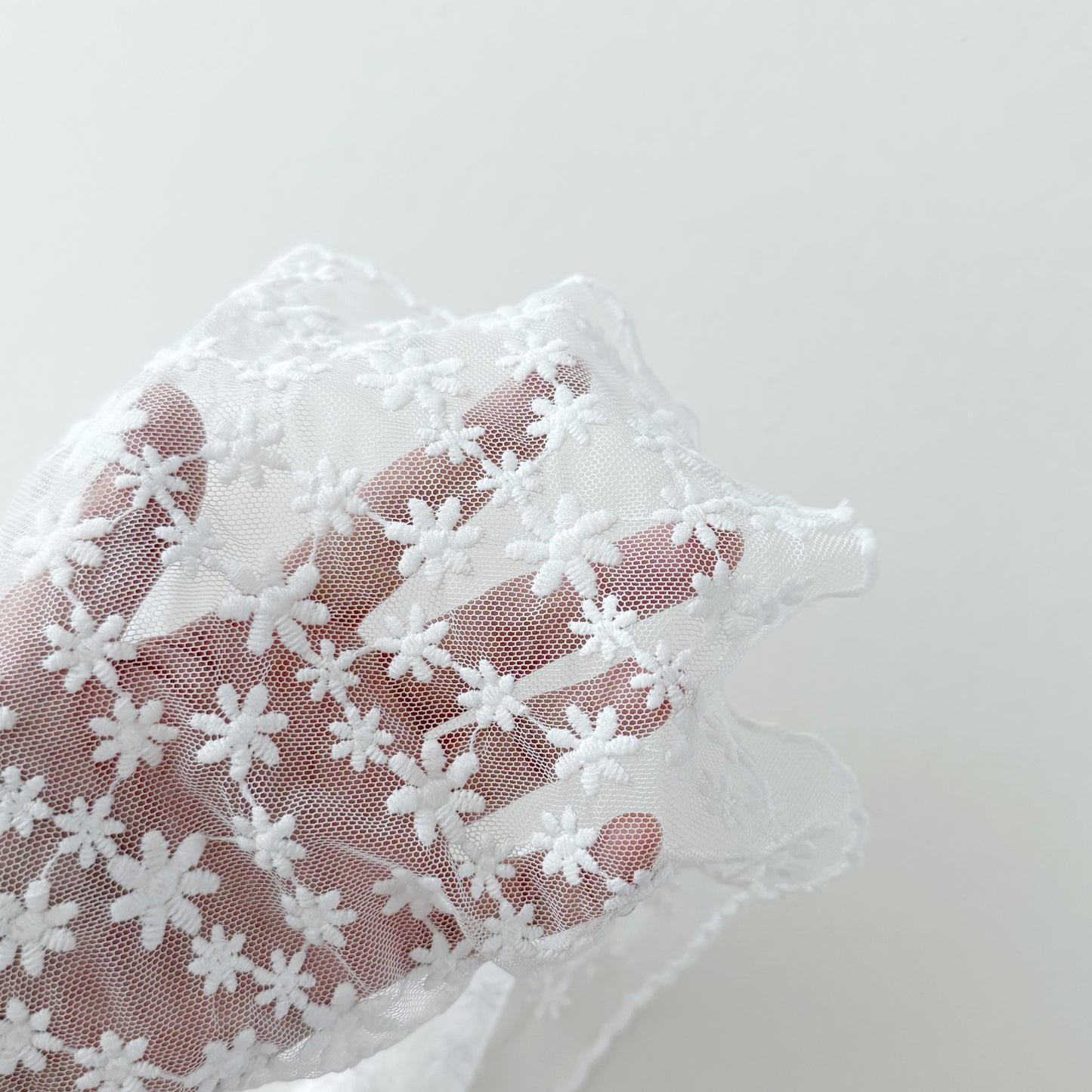 [PRE-ORDER] Lace headscarf